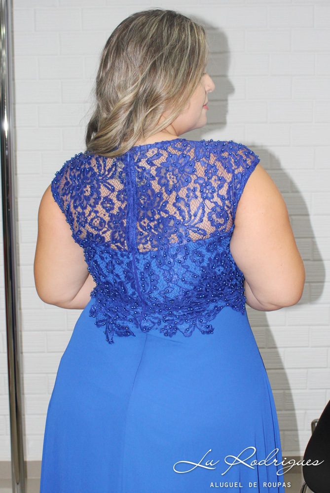 vestido azul royal longo madrinha plus size