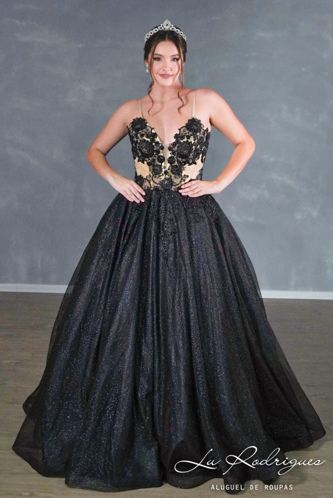 357-1-vestido-debutante-15-anos-preto