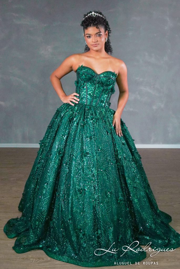 358-1-vestido-debutante-15-anos-verde