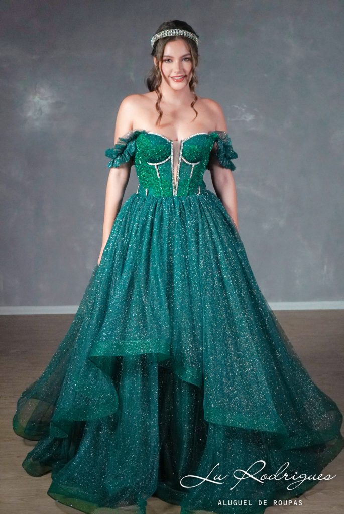 370-1-vestido-debutante-15-anos-verde