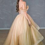 371-1-vestido-debutante-15-anos-dourado