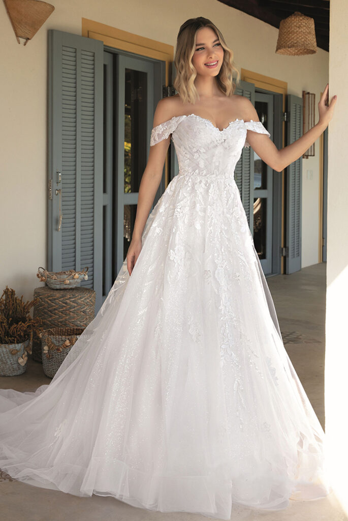 06-1-vestido-de-noiva-casamento-via-sposa-refresh-rodado