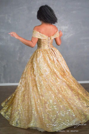 392-3-vestido-debutante-15-anos-dourado