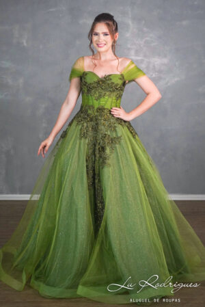 400-1-vestido-debutante-15-anos-verde-musgo