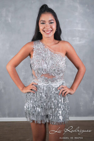 229-1-macaquinho-debutante-curto-prata