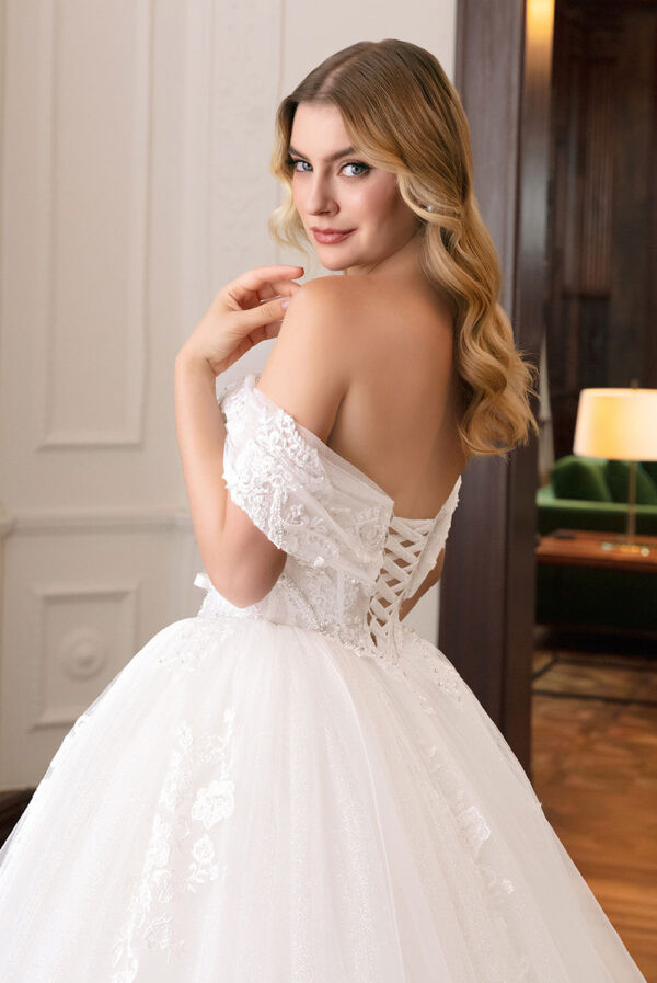 18-1-vestido-center-noivas-protea