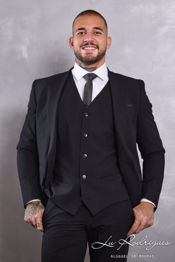 01-1-terno-noivo-casamento-bravura-preto