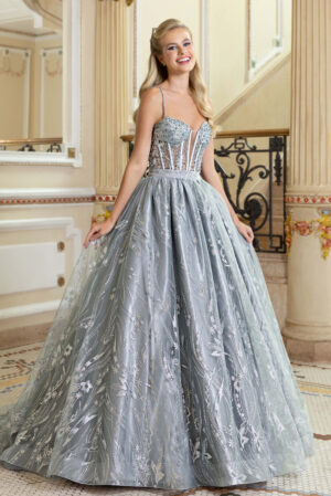 02-1-vestido-15-anos-center-debutantes-bloom