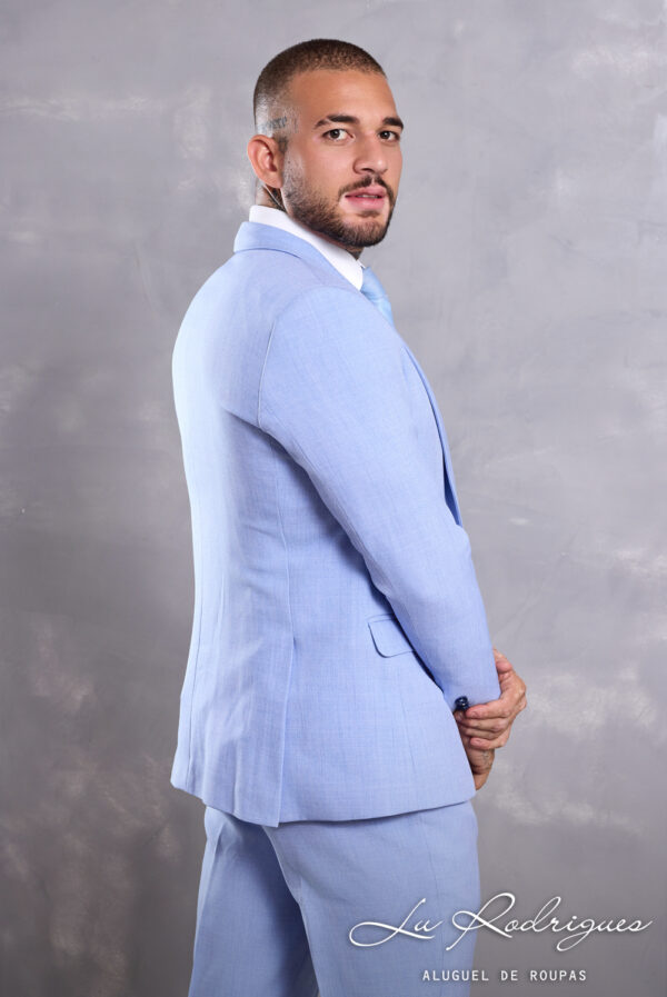 02-1-terno-noivo-casamento-bravura-azul-claro