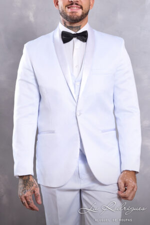 03-1-terno-noivo-casamento-bravura-branco-summer