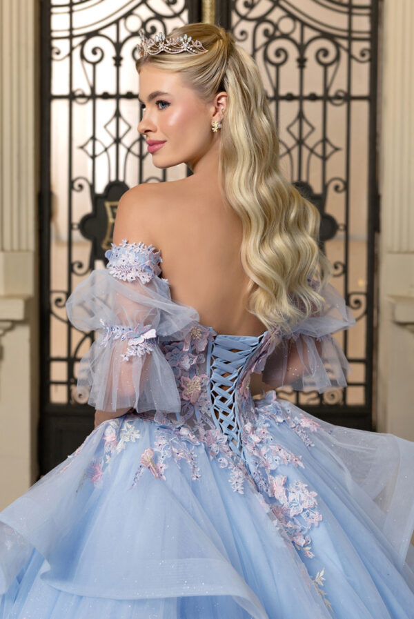 03-1-vestido-15-anos-center-debutantes-bloom