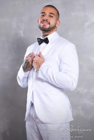 08-2-terno-noivo-casamento-bravura-branco-tradicional