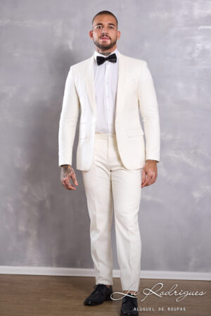 13-1-terno-noivo-casamento-bravura-off-white