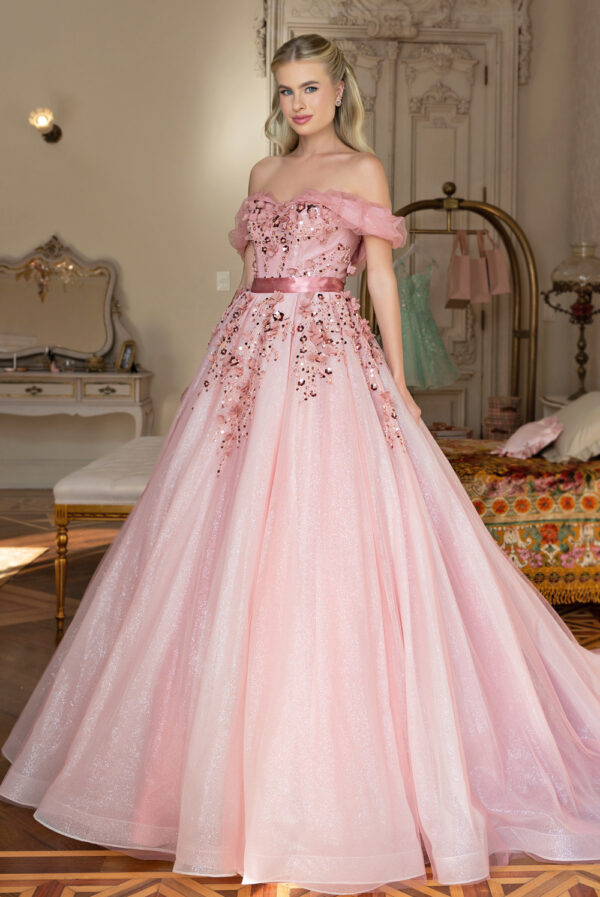 26-1-vestido-15-anos-center-debutantes-bloom