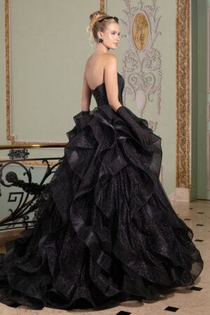 27-1-vestido-15-anos-center-debutantes-bloom