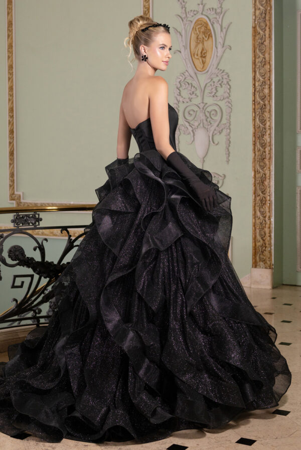 27-1-vestido-15-anos-center-debutantes-bloom