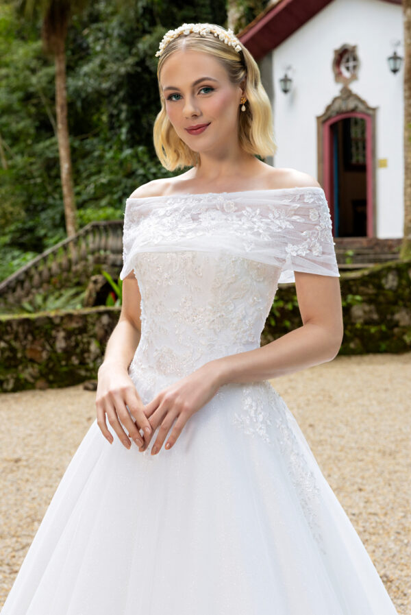 08-1-vestido-noiva-casamento-via-sposa-vertice