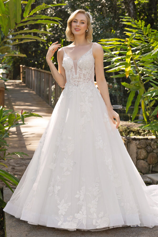 13-1-vestido-noiva-casamento-via-sposa-vertice