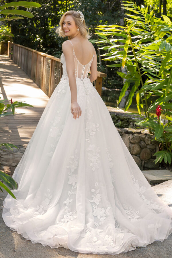 13-1-vestido-noiva-casamento-via-sposa-vertice