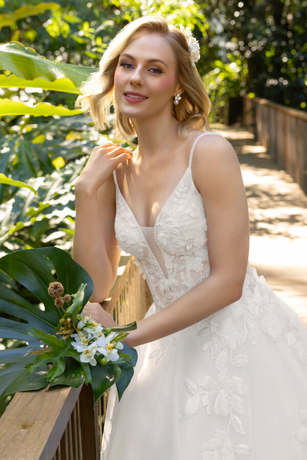 13-1-vestido-noiva-casamento-via-sposa-vertice