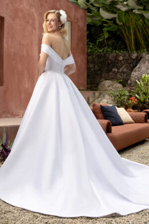 04-1-vestido-noiva-casamento-via-sposa-vertice