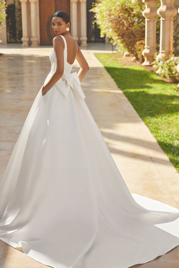 1-oneida-4-vestido-noiva-importado-rosa-clara-barcelona