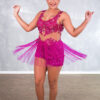 243-1-macaquinho-debutante-curto-fucsia