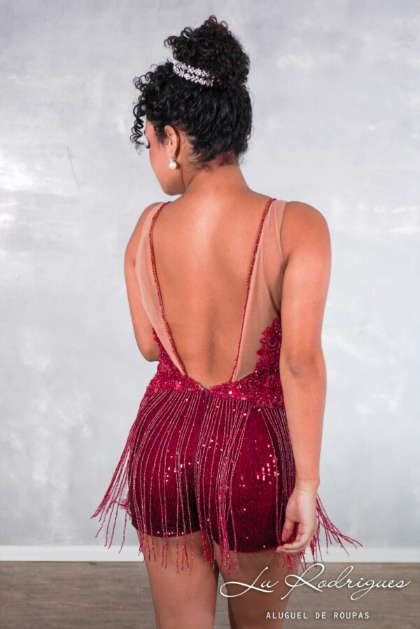 251-1-macaquinho-debutante-curto-marsala