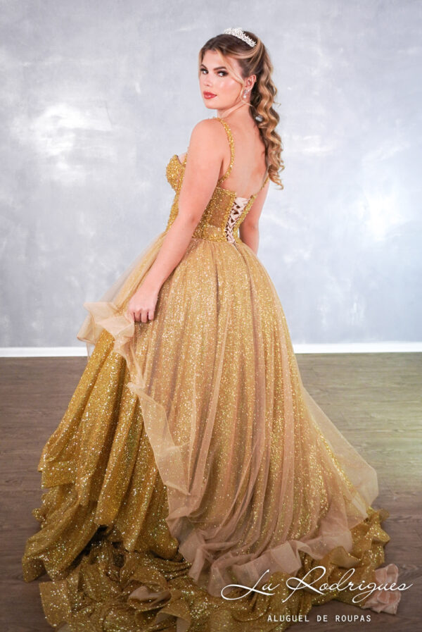 412-1-vestido-debutante-15-anos-dourado