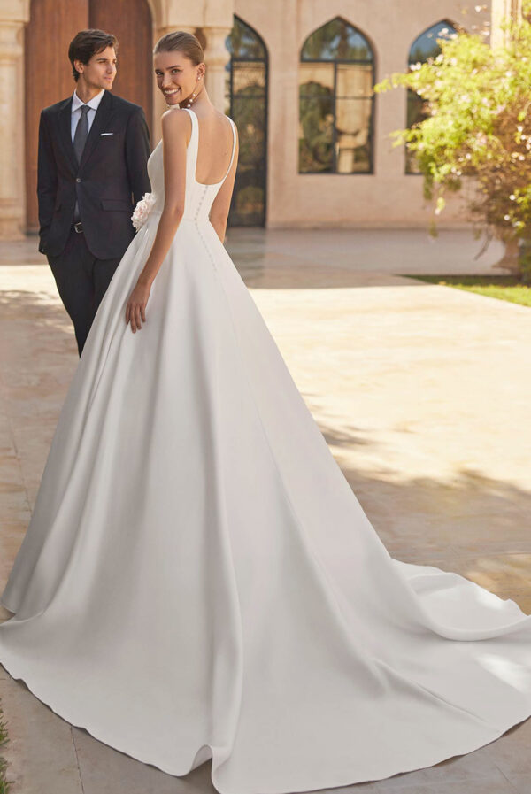 1-ondara-1-vestido-noiva-importado-rosa-clara-barcelona