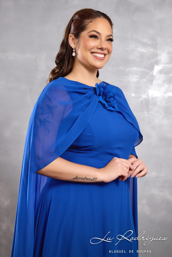 315-1-vestido-madrinha-festa-plus-size-azul-royal