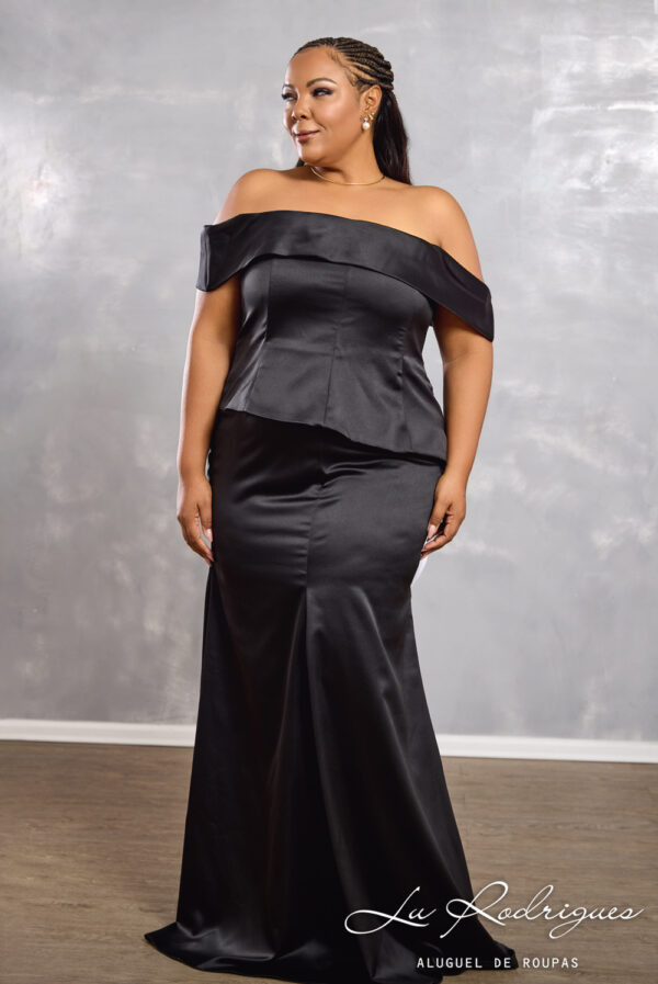 329-1-vestido-madrinha-festa-plus-size-preto