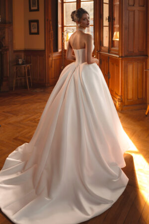 teffie-liso-1-vestido-noiva-katy-corso-casamento
